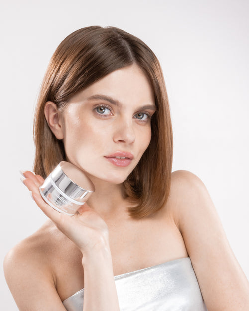 Super Glow Hydrating Face Cream paradigm 99
